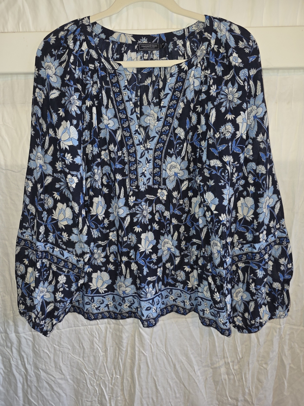 Vineyard Vines Navy Blue Floral Peasant Tunic